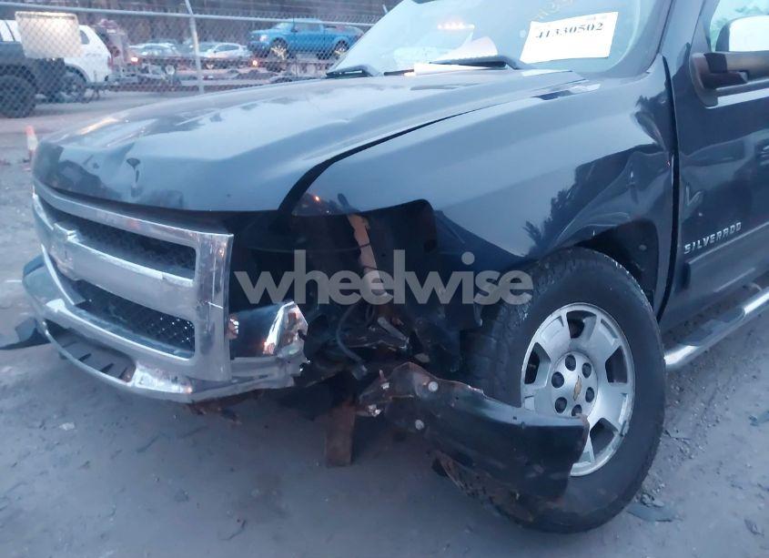 Photo 6 of 2011 Chevrolet Silverado 1500 LT (VIN 1GCRKSE33BZ288739)