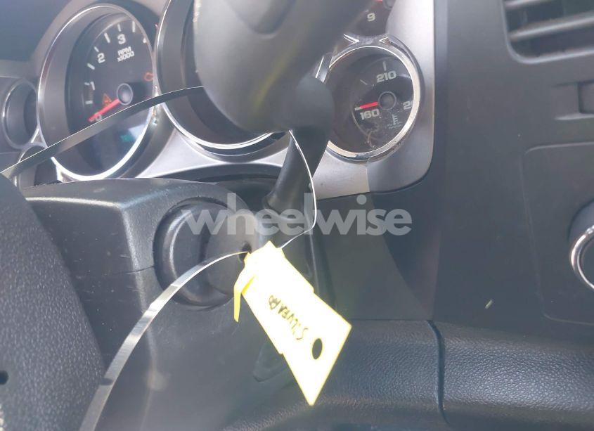 Photo 11 of 2011 Chevrolet Silverado 1500 LT (VIN 1GCRKSE33BZ385276)