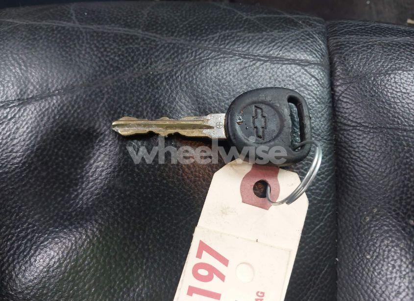 Photo 11 of 2011 Chevrolet Silverado 1500 LT (VIN 1GCRKSE33BZ411519)