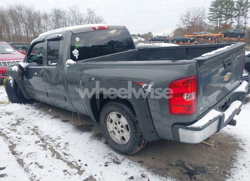 Photo 14 of 2011 Chevrolet Silverado 1500 LT (VIN 1GCRKSE33BZ411519)