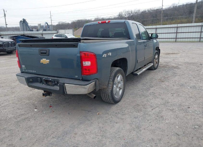 Photo 4 of 2011 Chevrolet Silverado 1500 LT (VIN 1GCRKSE33BZ461983)