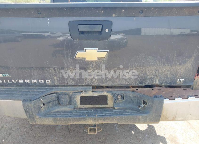 Photo 18 of 2011 Chevrolet Silverado 1500 LT (VIN 1GCRKSE34BZ103517)