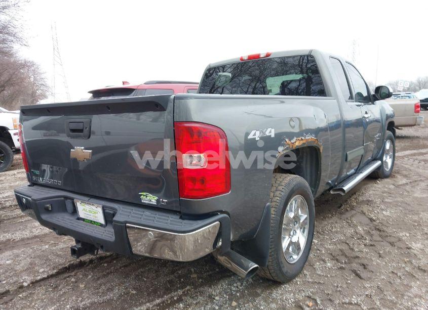 Photo 4 of 2011 Chevrolet Silverado 1500 LT (VIN 1GCRKSE34BZ180470)