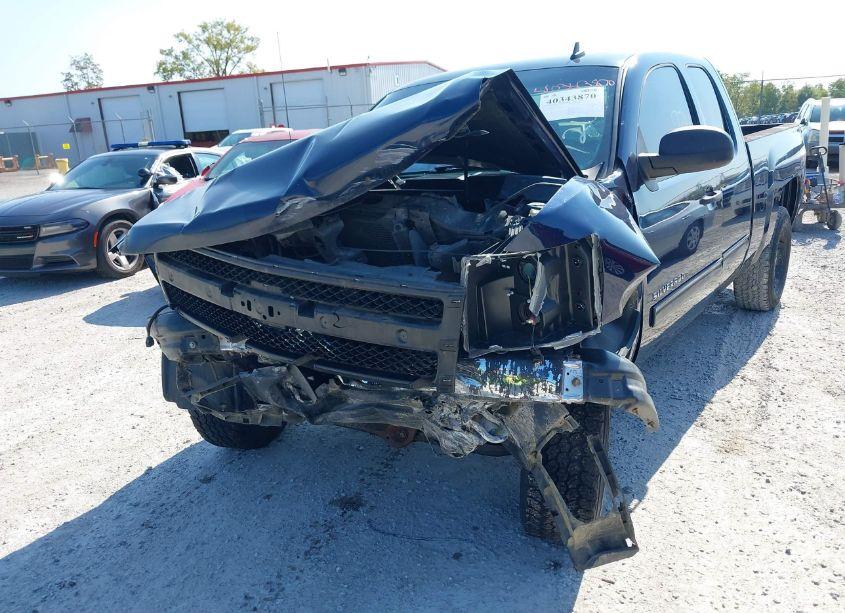 Photo 6 of 2011 Chevrolet Silverado 1500 LT (VIN 1GCRKSE34BZ223771)