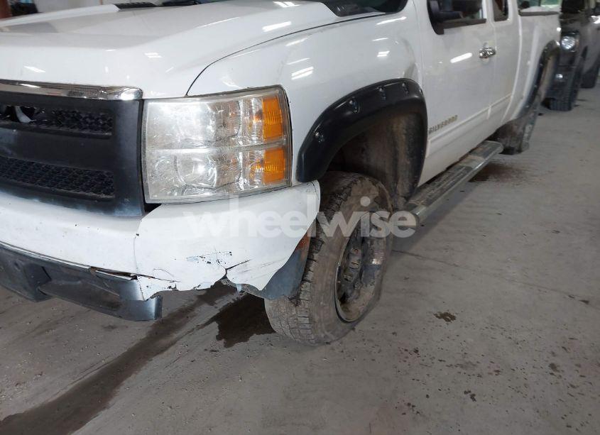 Photo 16 of 2011 Chevrolet Silverado 1500 LT (VIN 1GCRKSE34BZ289351)