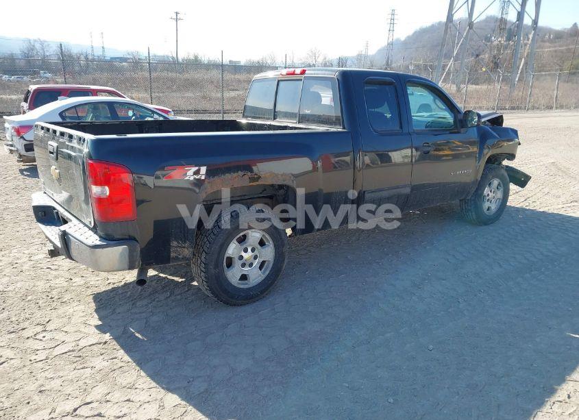 Photo 4 of 2011 Chevrolet Silverado 1500 LT (VIN 1GCRKSE34BZ334496)