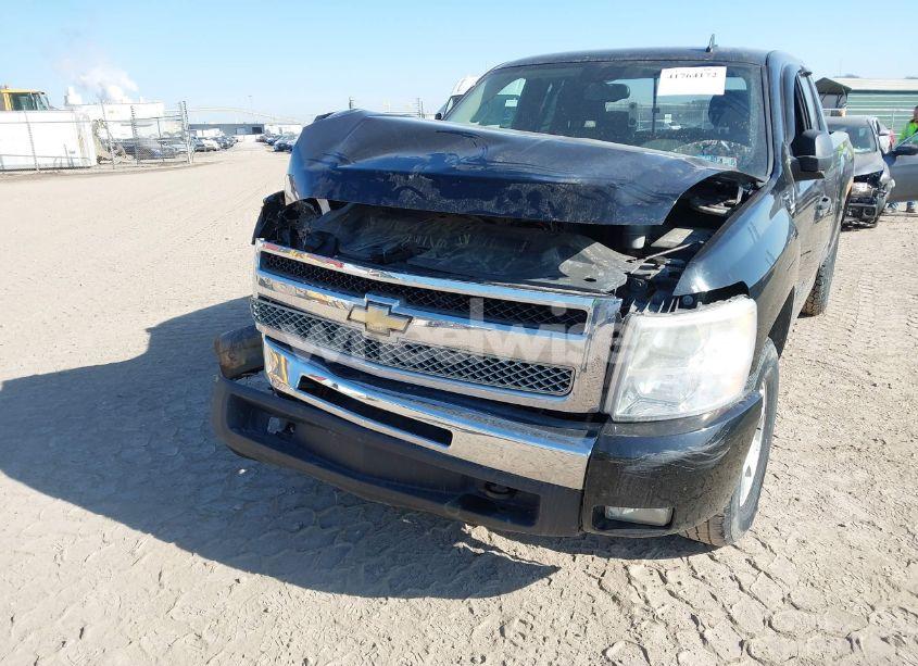 Photo 6 of 2011 Chevrolet Silverado 1500 LT (VIN 1GCRKSE34BZ334496)