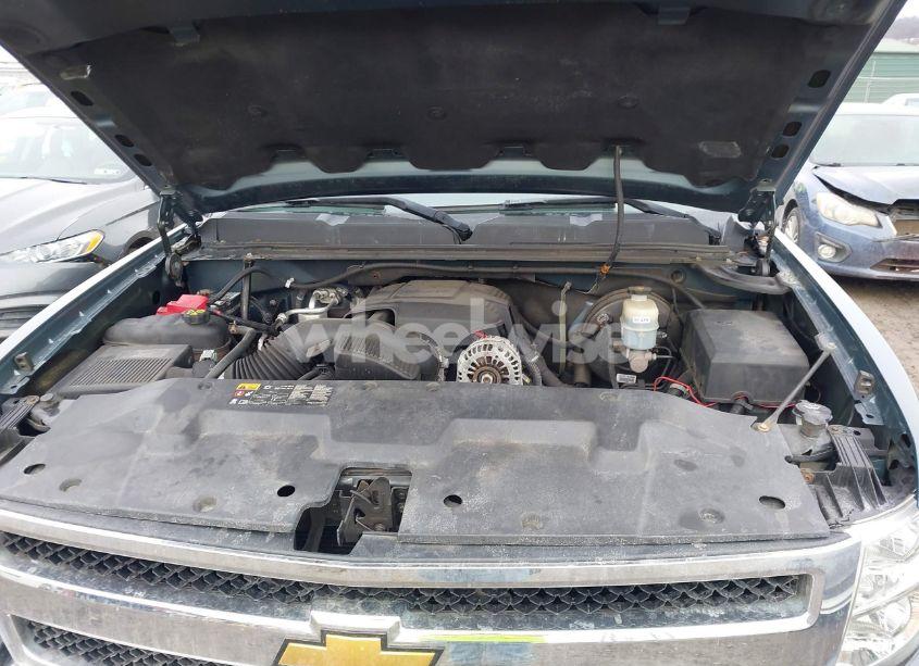 Photo 10 of 2011 Chevrolet Silverado 1500 LT (VIN 1GCRKSE34BZ369958)