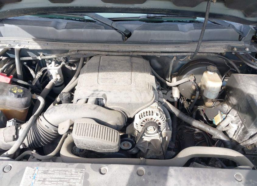 Photo 10 of 2011 Chevrolet Silverado 1500 LT (VIN 1GCRKSE35BZ129530)