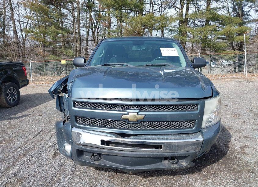 Photo 13 of 2011 Chevrolet Silverado 1500 LT (VIN 1GCRKSE35BZ129530)