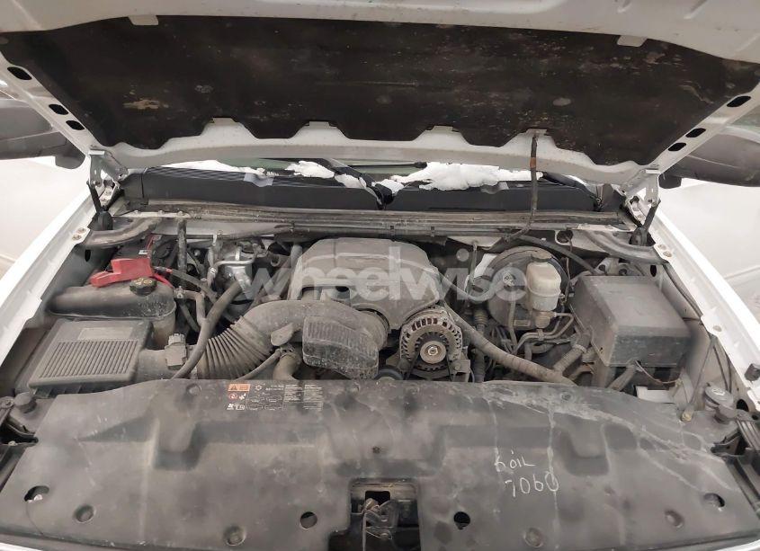 Photo 10 of 2011 Chevrolet Silverado 1500 LT (VIN 1GCRKSE35BZ306853)