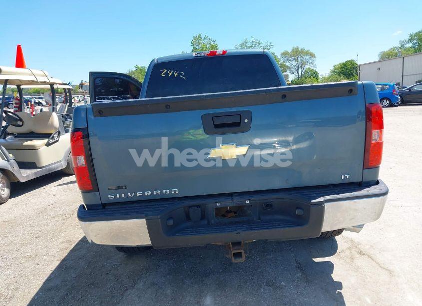 Photo 15 of 2011 Chevrolet Silverado 1500 LT (VIN 1GCRKSE35BZ418696)