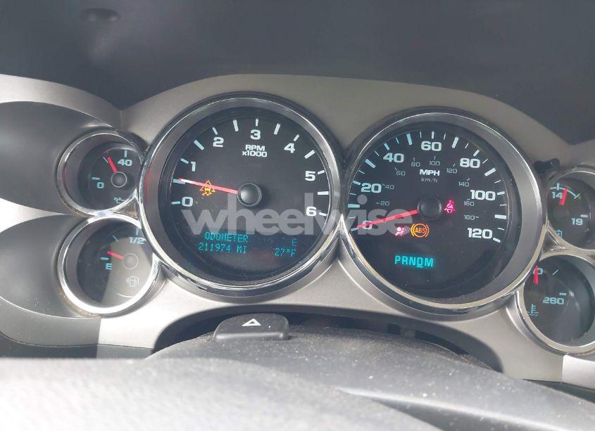 Photo 7 of 2011 Chevrolet Silverado 1500 LT (VIN 1GCRKSE35BZ439192)