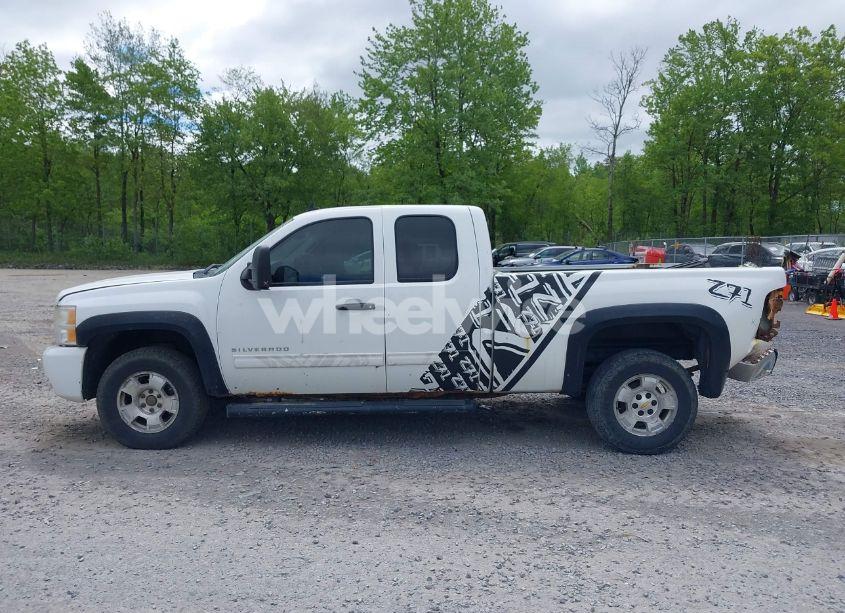 Photo 14 of 2011 Chevrolet Silverado 1500 LT (VIN 1GCRKSE36BZ130444)