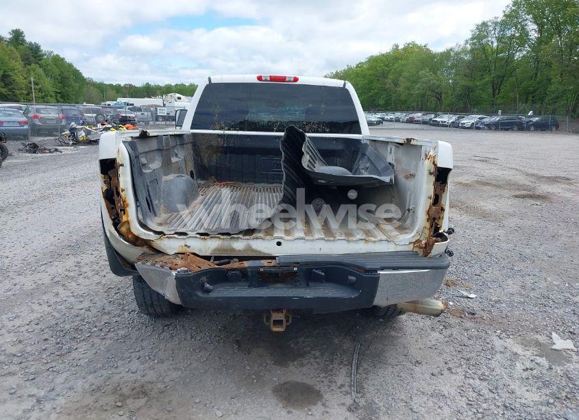 Photo 16 of 2011 Chevrolet Silverado 1500 LT (VIN 1GCRKSE36BZ130444)