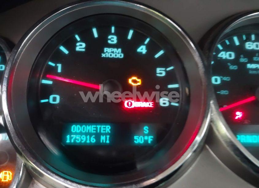 Photo 7 of 2011 Chevrolet Silverado 1500 LT (VIN 1GCRKSE36BZ218510)