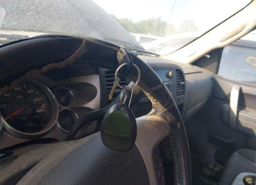 Photo 11 of 2011 Chevrolet Silverado 1500 LT (VIN 1GCRKSE36BZ239132)