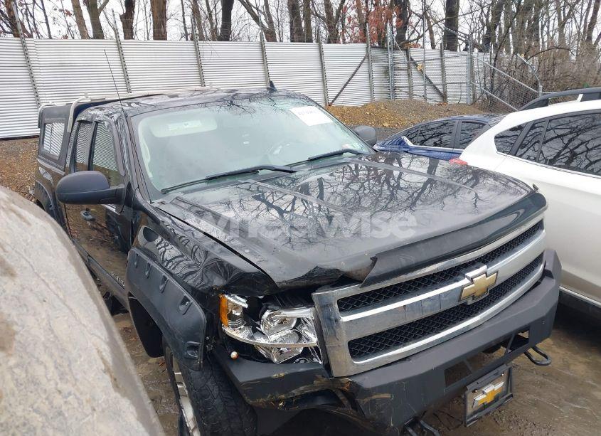 2011 Chevrolet Silverado 1500 LT (VIN 1GCRKSE36BZ276987) main photo