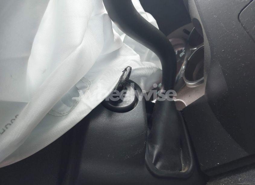 Photo 11 of 2011 Chevrolet Silverado 1500 LT (VIN 1GCRKSE36BZ276987)