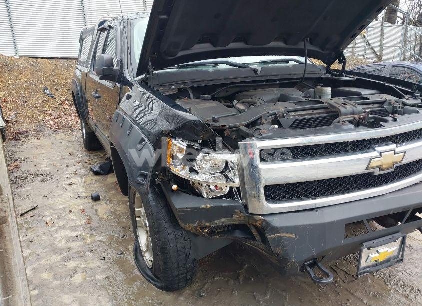 Photo 6 of 2011 Chevrolet Silverado 1500 LT (VIN 1GCRKSE36BZ276987)