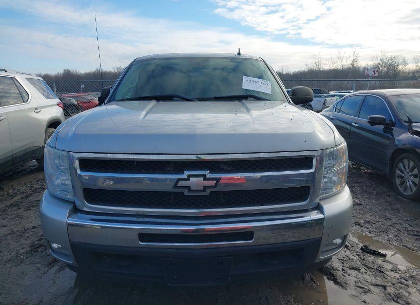 Photo 13 of 2011 Chevrolet Silverado 1500 LT (VIN 1GCRKSE36BZ356693)