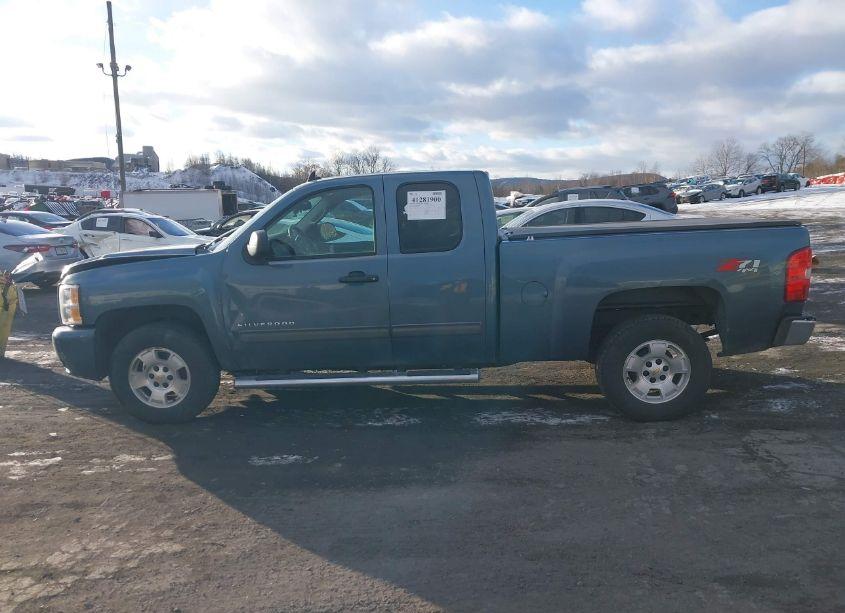 Photo 14 of 2011 Chevrolet Silverado 1500 LT (VIN 1GCRKSE36BZ360372)