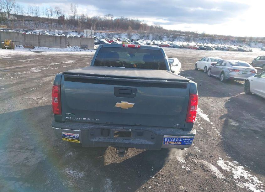 Photo 16 of 2011 Chevrolet Silverado 1500 LT (VIN 1GCRKSE36BZ360372)