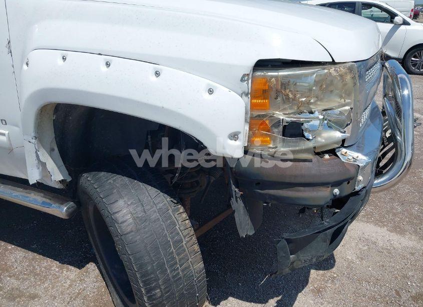 Photo 17 of 2011 Chevrolet Silverado 1500 LT (VIN 1GCRKSE36BZ374711)