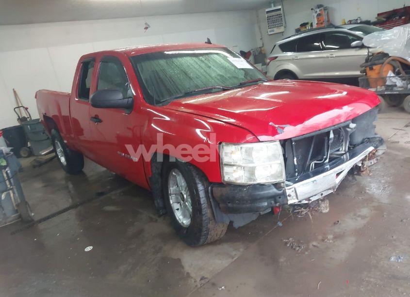 2011 Chevrolet Silverado 1500 LT (VIN 1GCRKSE36BZ446331) main photo