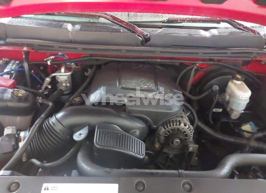 Photo 10 of 2011 Chevrolet Silverado 1500 LT (VIN 1GCRKSE36BZ446331)