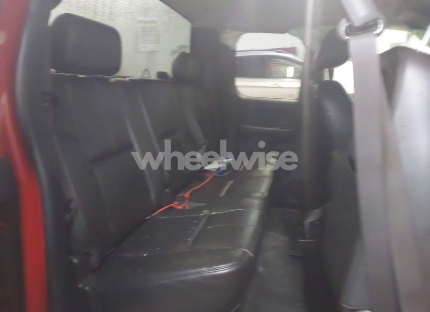 Photo 8 of 2011 Chevrolet Silverado 1500 LT (VIN 1GCRKSE36BZ446331)