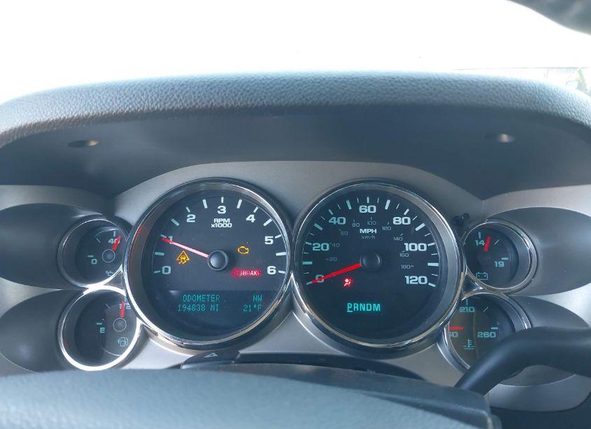 Photo 7 of 2011 Chevrolet Silverado 1500 LT (VIN 1GCRKSE37BZ106539)