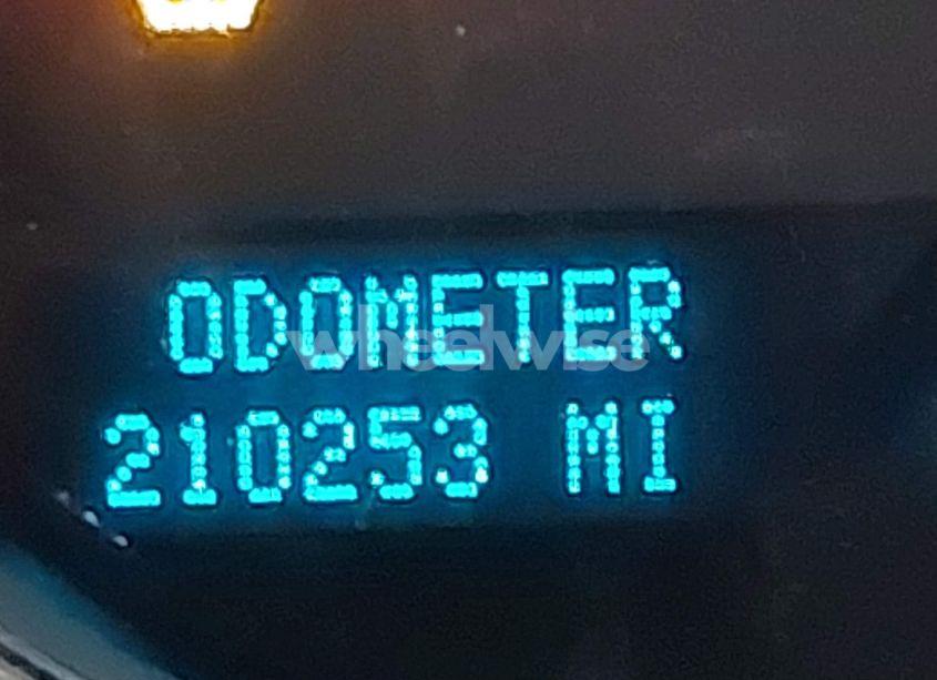 Photo 16 of 2011 Chevrolet Silverado 1500 LT (VIN 1GCRKSE37BZ109411)