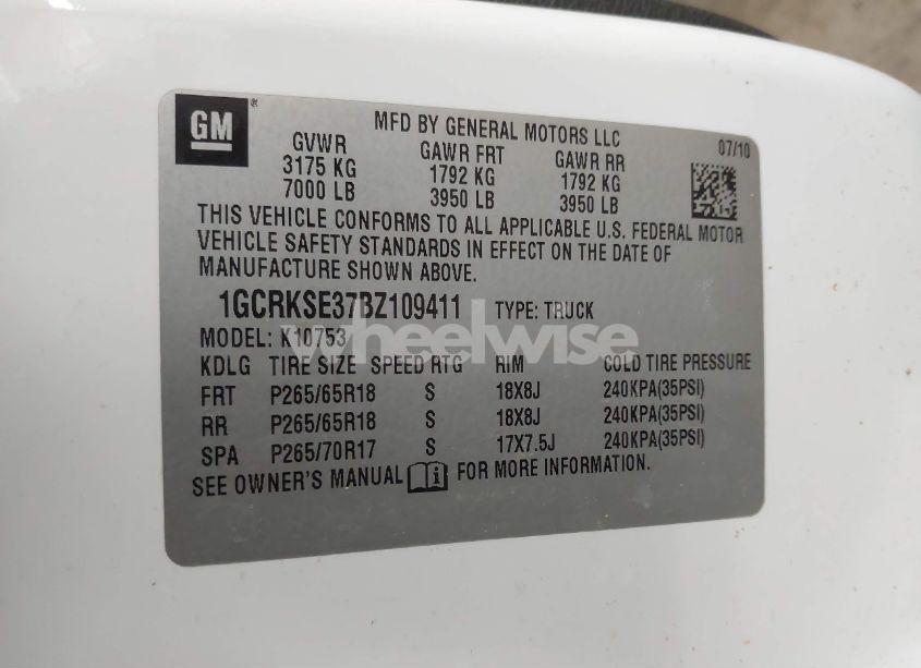 Photo 9 of 2011 Chevrolet Silverado 1500 LT (VIN 1GCRKSE37BZ109411)