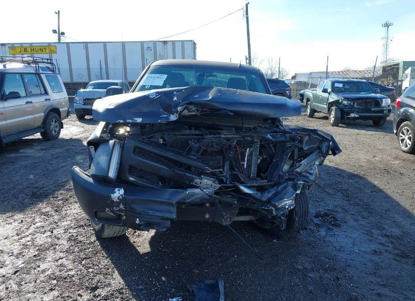 Photo 12 of 2011 Chevrolet Silverado 1500 LT (VIN 1GCRKSE37BZ153005)