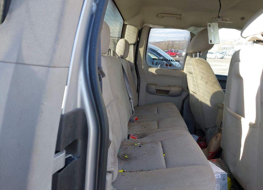 Photo 8 of 2011 Chevrolet Silverado 1500 LT (VIN 1GCRKSE37BZ153005)