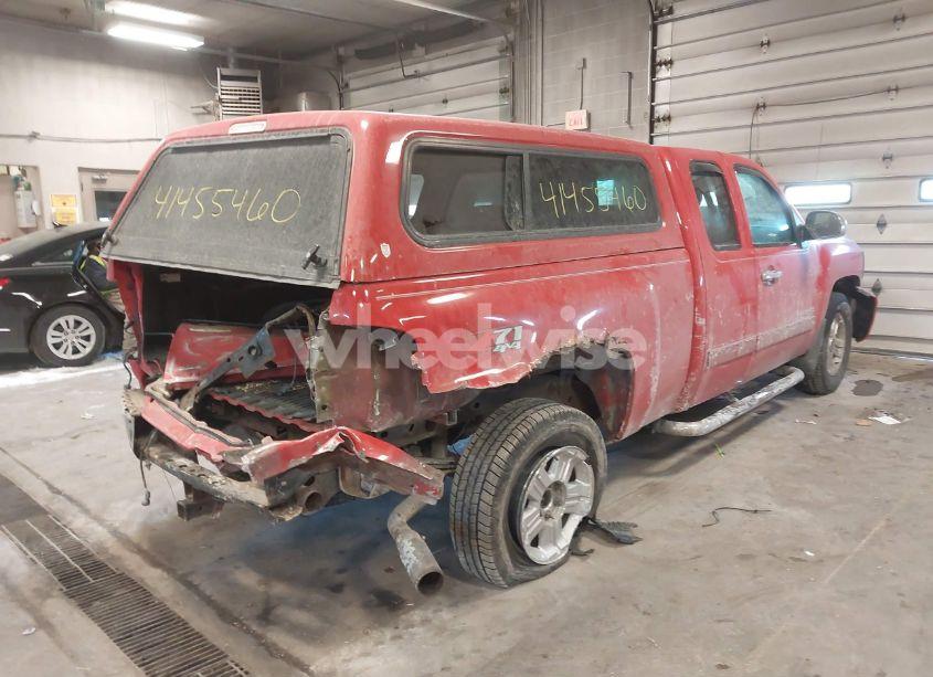 Photo 6 of 2011 Chevrolet Silverado 1500 LT (VIN 1GCRKSE37BZ295371)