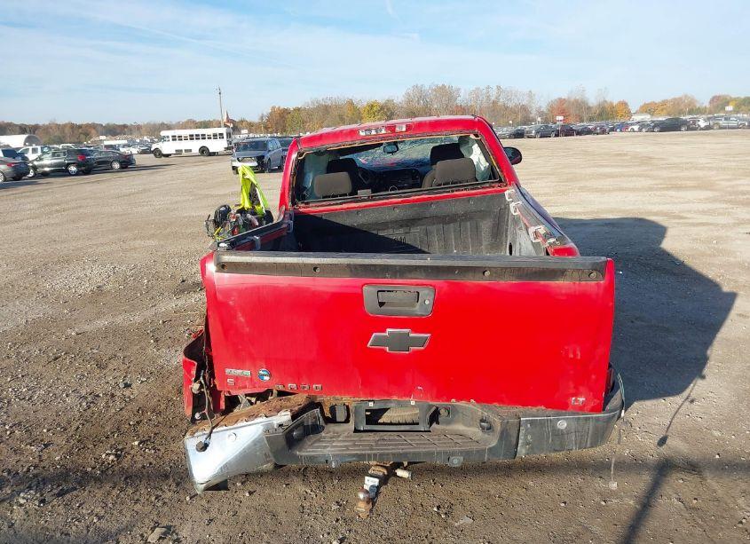 Photo 16 of 2011 Chevrolet Silverado 1500 LT (VIN 1GCRKSE38BZ108820)