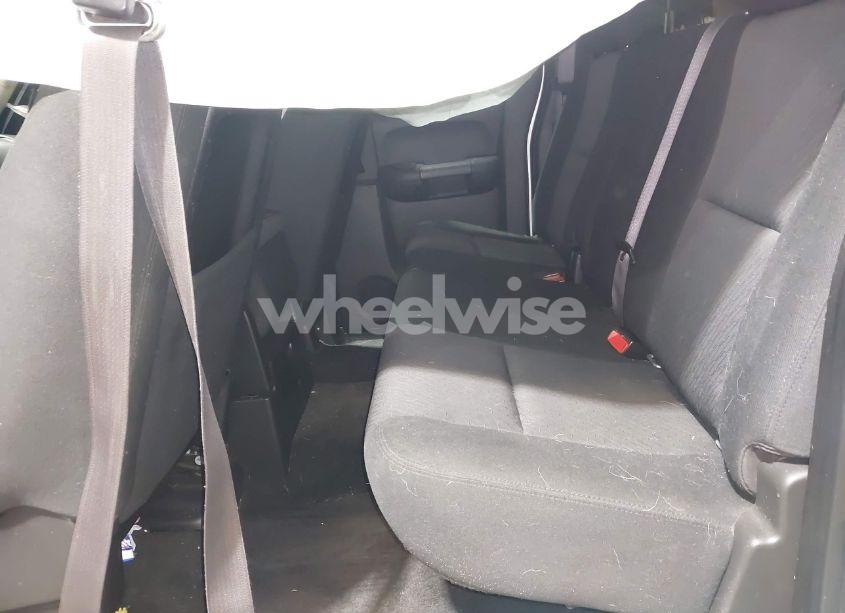 Photo 8 of 2011 Chevrolet Silverado 1500 LT (VIN 1GCRKSE38BZ165776)