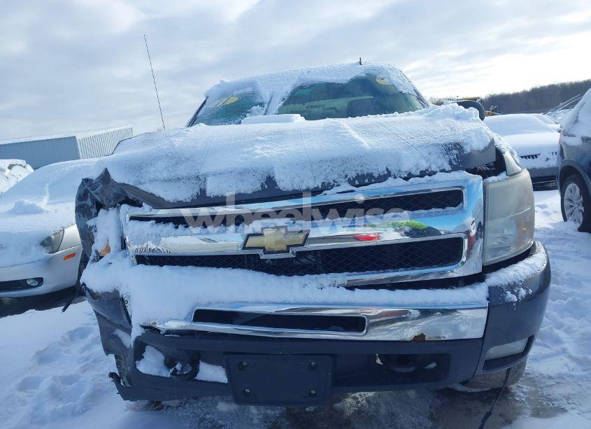 Photo 12 of 2011 Chevrolet Silverado 1500 LT (VIN 1GCRKSE38BZ290776)