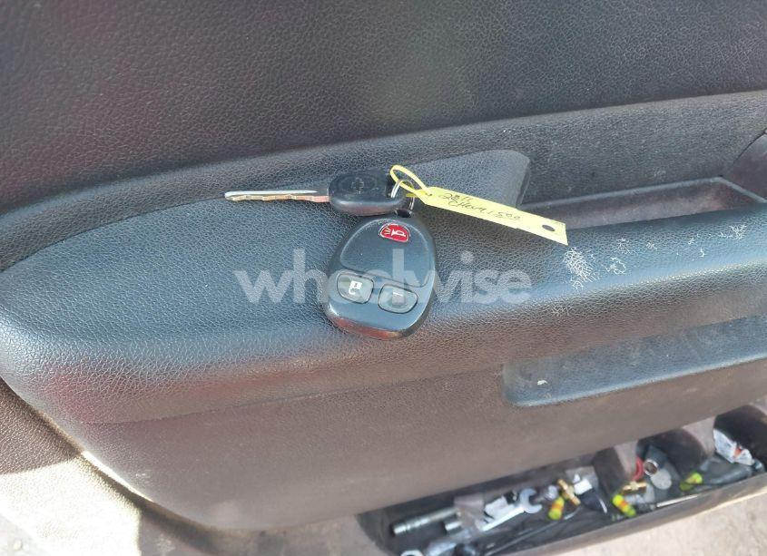 Photo 11 of 2011 Chevrolet Silverado 1500 LT (VIN 1GCRKSE38BZ307298)