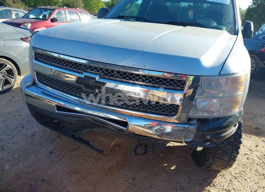 Photo 6 of 2011 Chevrolet Silverado 1500 LT (VIN 1GCRKSE38BZ307298)