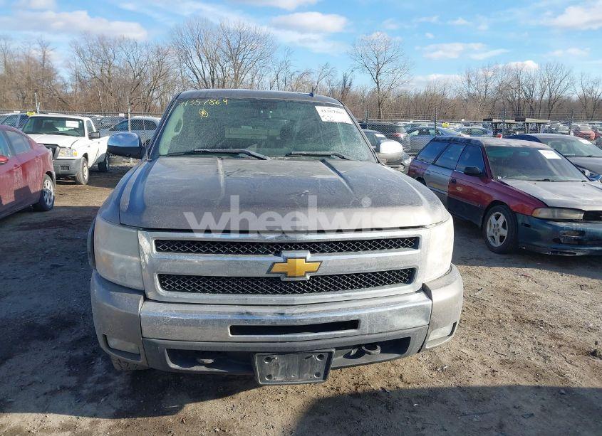 Photo 12 of 2011 Chevrolet Silverado 1500 LT (VIN 1GCRKSE38BZ312694)