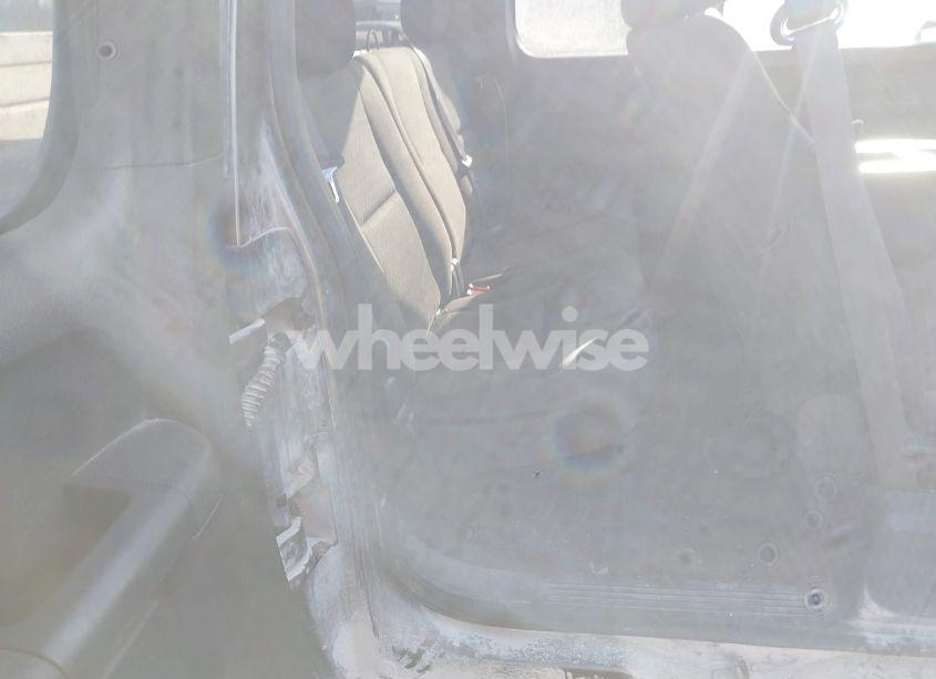 Photo 8 of 2011 Chevrolet Silverado 1500 LT (VIN 1GCRKSE38BZ312694)