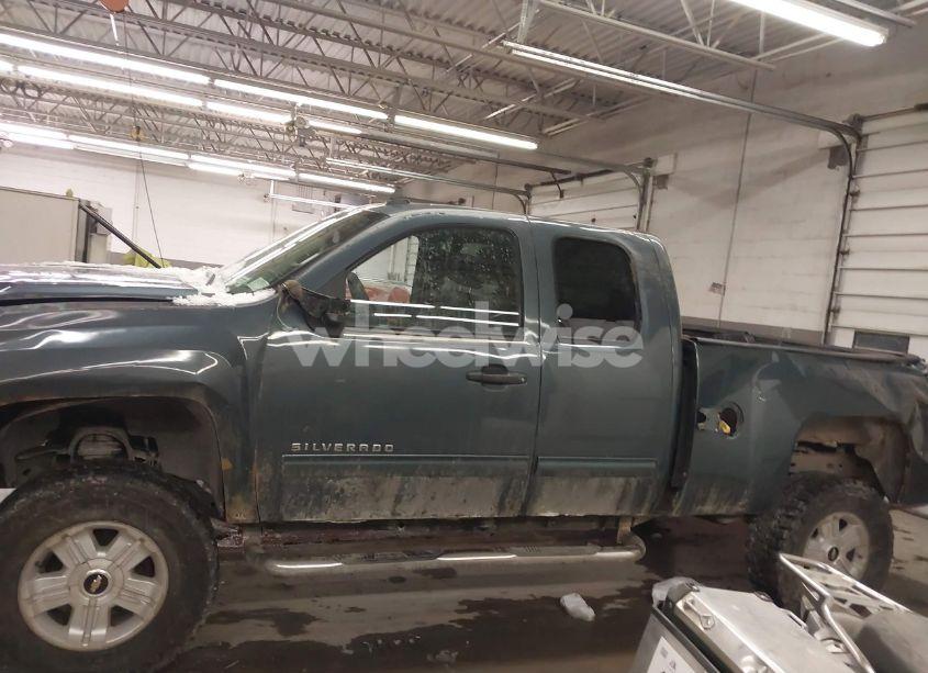 Photo 14 of 2011 Chevrolet Silverado 1500 LT (VIN 1GCRKSE38BZ316471)