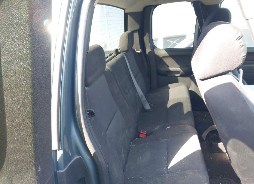 Photo 8 of 2011 Chevrolet Silverado 1500 LT (VIN 1GCRKSE38BZ361524)