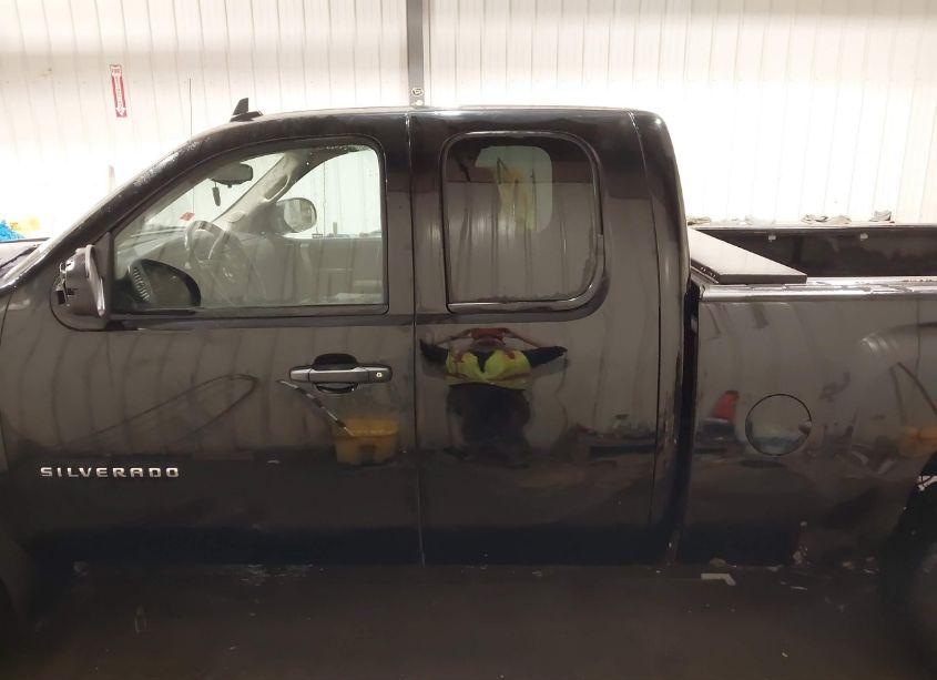 Photo 14 of 2011 Chevrolet Silverado 1500 LT (VIN 1GCRKSE39BZ117428)