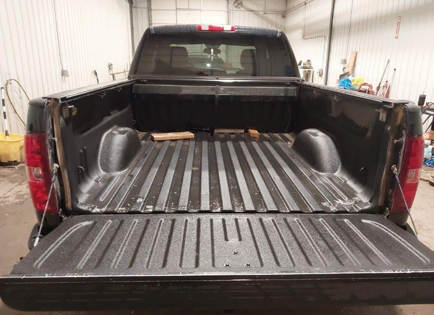 Photo 16 of 2011 Chevrolet Silverado 1500 LT (VIN 1GCRKSE39BZ117428)