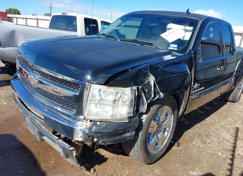 Photo 6 of 2011 Chevrolet Silverado 1500 LT (VIN 1GCRKSE39BZ256992)