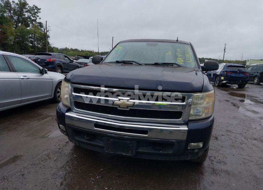 Photo 12 of 2011 Chevrolet Silverado 1500 LT (VIN 1GCRKSE39BZ331819)